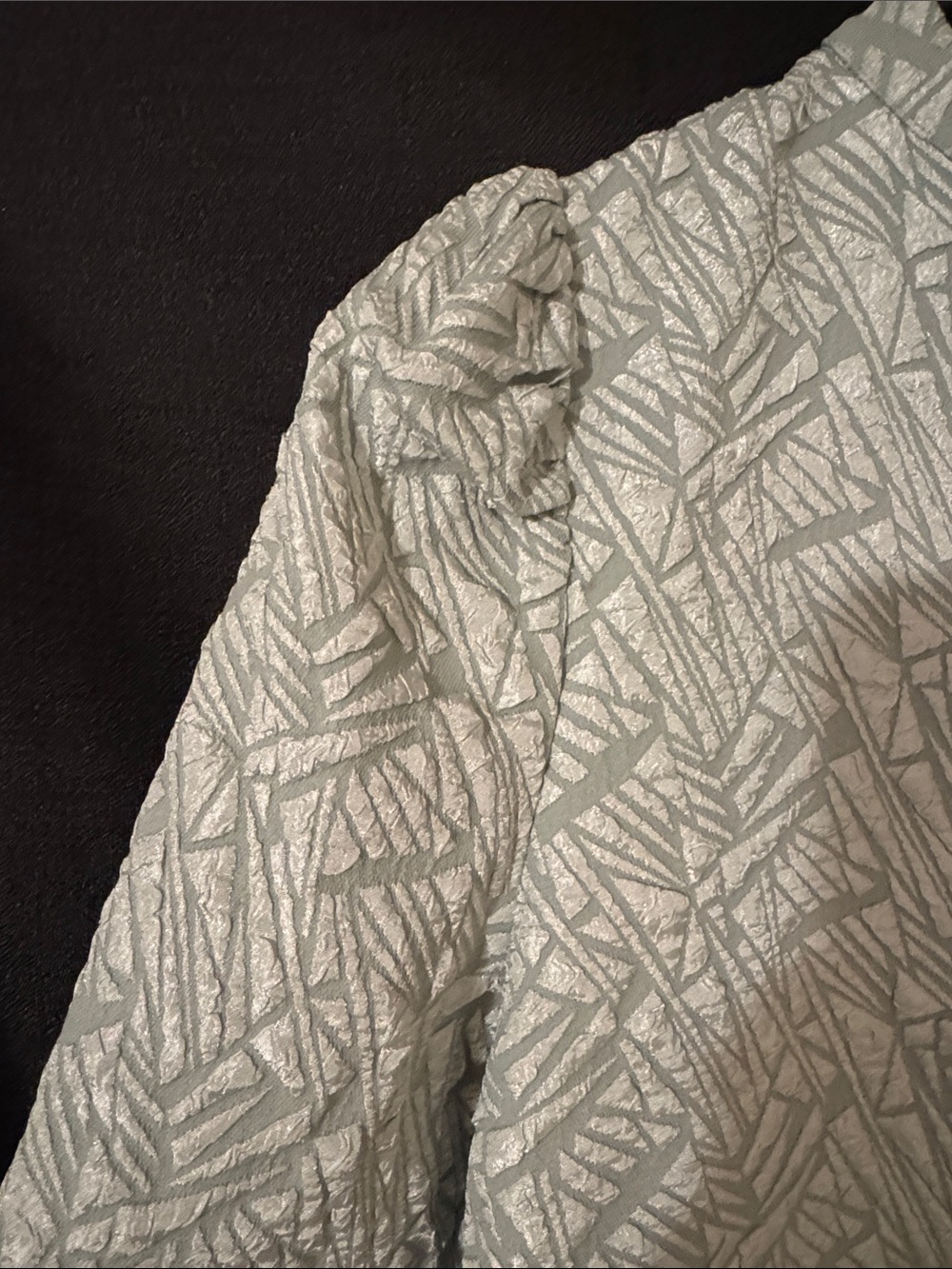 Short patterned dress - Picture 3 of 3